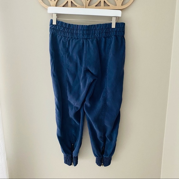 Athleta Crop Jogger Pants Navy Sz 4 - Picture 6 of 12